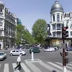Le Triomphe Elysees *