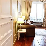 Lägenhet Le Triomphe Elysees Paris