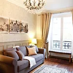 Le Triomphe Elysees Lägenhet