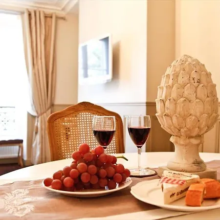 Le Triomphe Elysees Appartement *