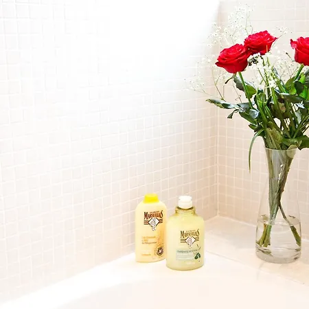 Le Triomphe Elysees * パリ